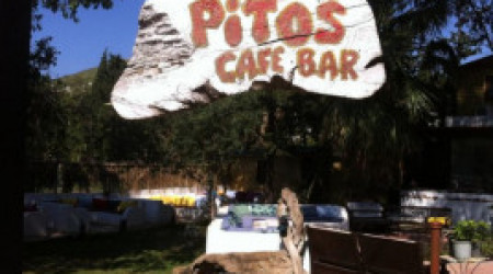 Pitos Cafe